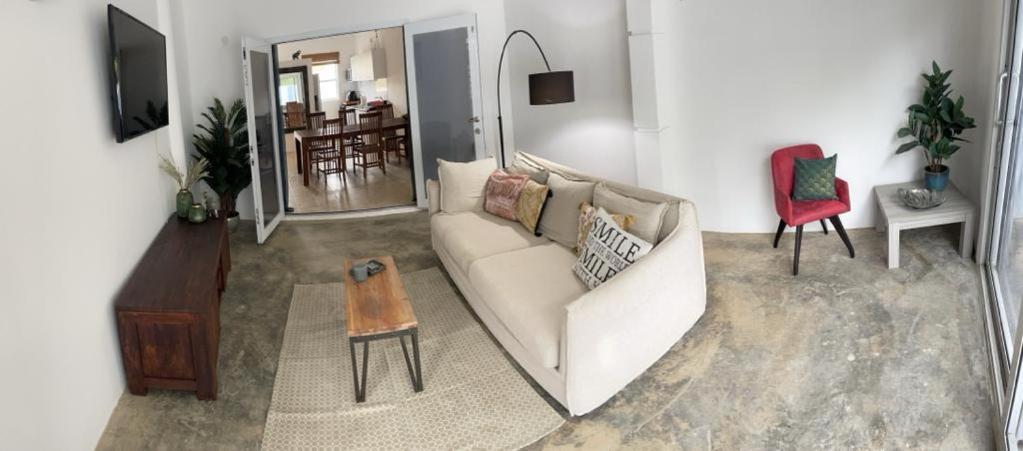 Villa Susanna 3 bedroom 2 bathroom house sleeps 5plus Willemstad Esterno foto